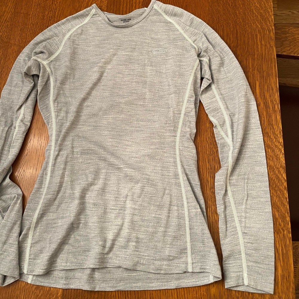 Icebreaker long sleeve top